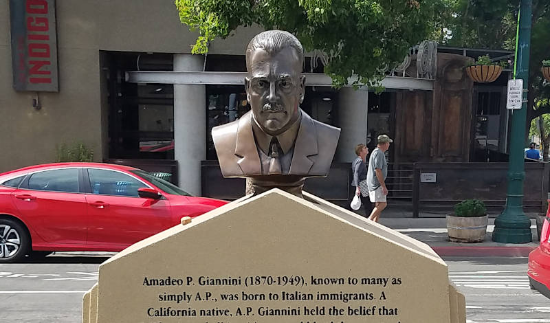 Piazza Amadeo Giannini bronze sculpture bust